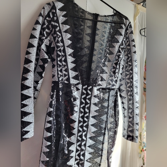 Sequin Split Mini Dress - Picture 14 of 16